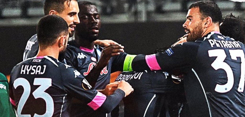 Il Napoli batte la Real Sociedad ma la vittoria è amara: sul finale espulso Osimhen