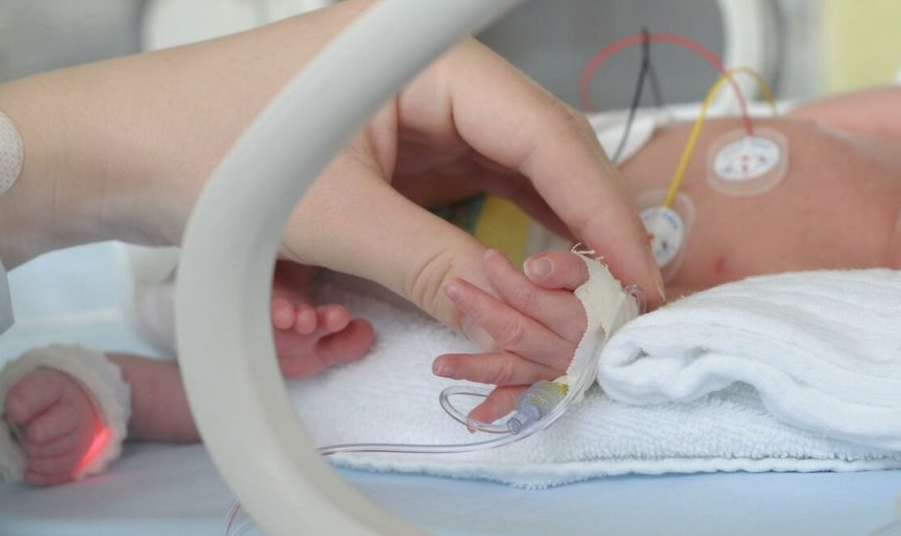 Tre neonati in terapia intensiva al Policlinico