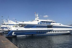 Morto a Napoli sull'aliscafo