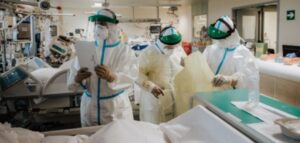 Coronavirus, il bollettino di oggi, 13.633 nuovi casi e 472 morti