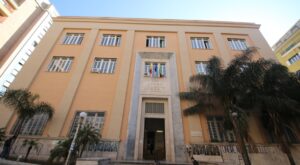 Coronavirus, chiude il Liceo Classico Umberto di Napoli: un caso di positività nella scuola
