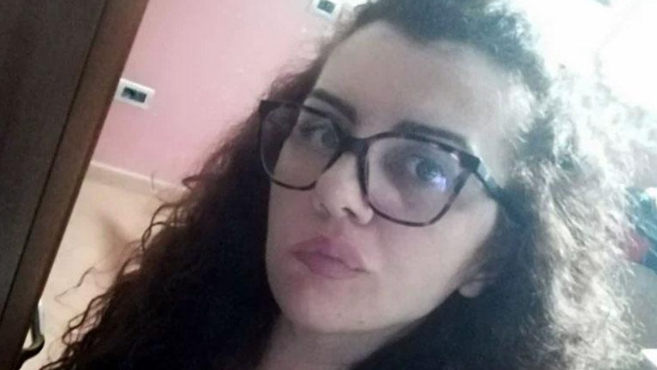 Consiglia muore a 40 anni dopo intervento tiroide: disposta autopsia e otto indagati