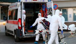 Coronavirus in Campania, lieve calo dei contagi: 1376 casi positivi