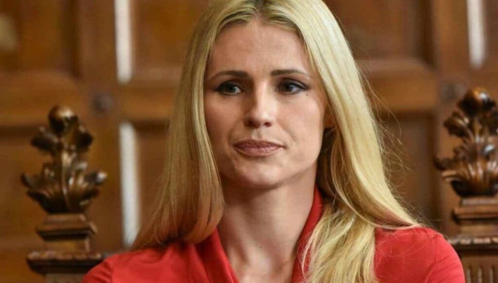 Michelle Hunziker svela ai fan un grande trauma: "Quando perdi una persona casa è difficile"