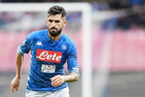Elseid Hysaj positivo. Al momento il giocatore è in isolamento in Albania. La positivita' emersa in seguito ai tamponi effettuati questa mattina al gruppo squadra della nazionale albanese e' emersa la positivita' al Covid-19 di Elseid Hysaj.