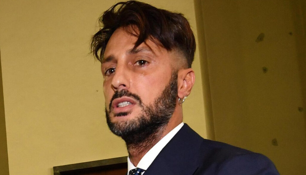 Fabrizio Corona minaccia il suicidio, dopo la decisione del tribunale: "Sono pronto a tutto"