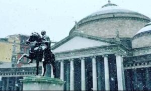 freddo neve napoli