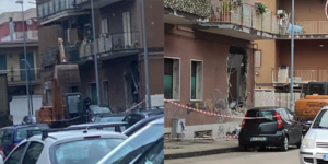 furto banca volla ruspa