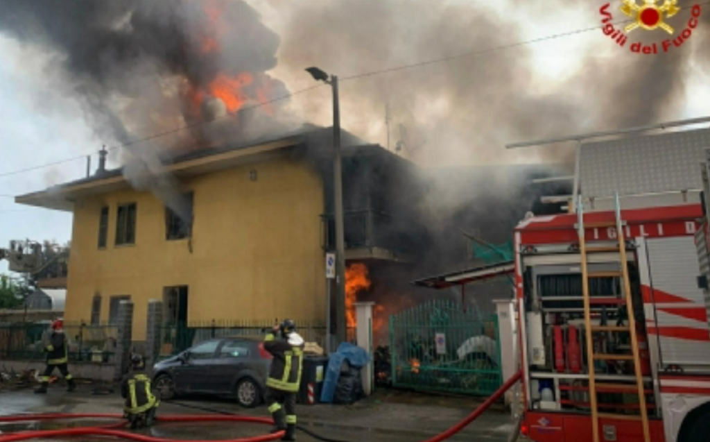 incendio muore battipaglia