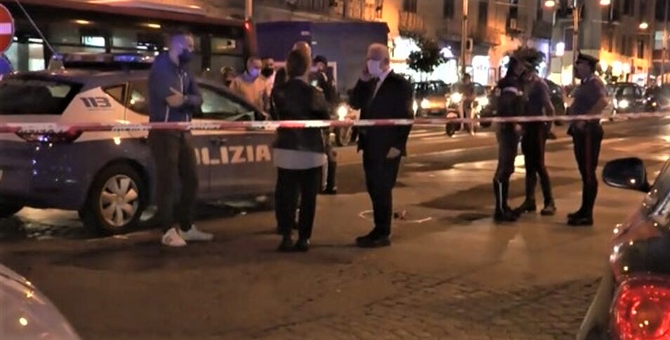 Napoli, investito da una volante della Polizia. I figli: "Nessuno ha chiesto scusa"