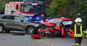 Dramma sul litorale Domitio, Giuseppe muore a 46 anni: era in auto con la nipotina e la sorella