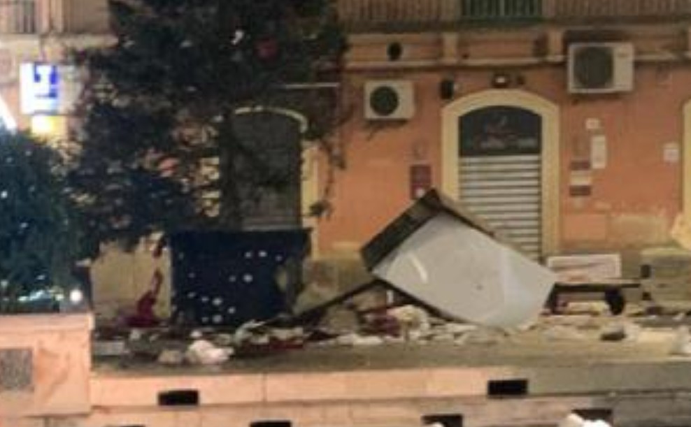 luminaria cade torre del greco