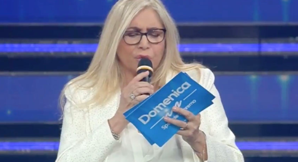 Mara Venier sbotta in diretta dopo l'attacco ricevuto: "Si dia una calmata che è meglio"