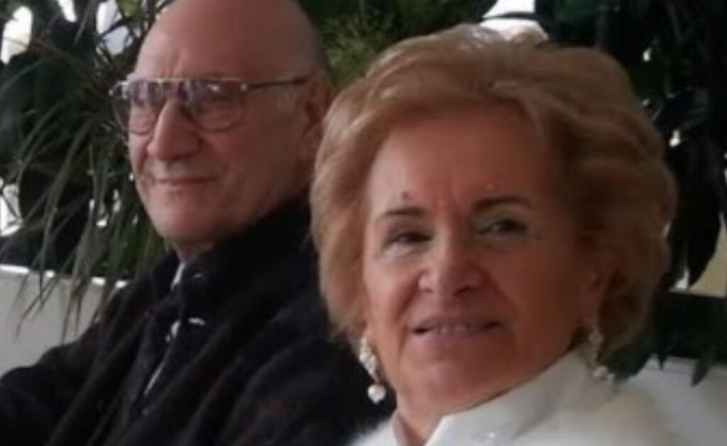 Napoli, la favola di Natale di nonna Teresa: salvata da un tumore al Cardarelli, finalmente torna a casa