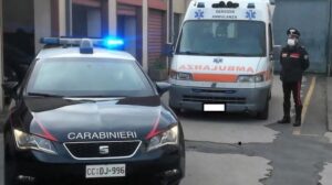 Dramma a Teano, ragazza di 12 anni cade nel vuoto dal balcone di casa