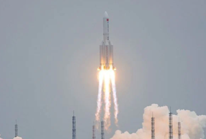 razzo cinese sud italia