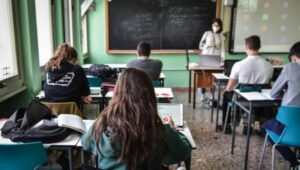 scuole chiude napoletano covid