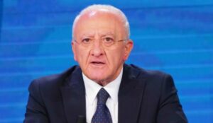 Campania, prorogate le zone rosse di Orta di Atella e Marcianise: De Luca firma nuova ordinanza