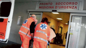 Anziana grave dopo la rapina