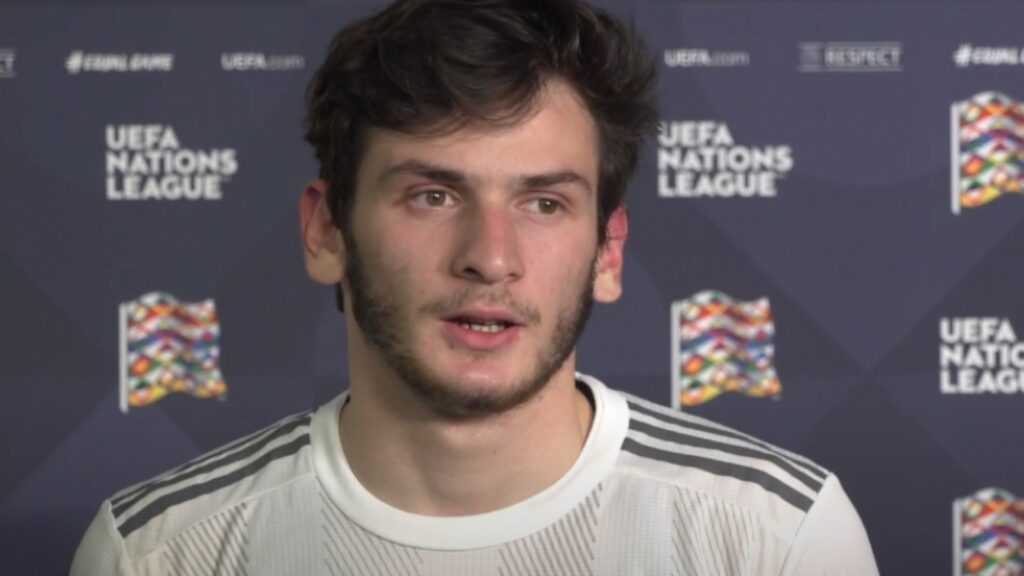 Ladri a casa Kvaratskhelia