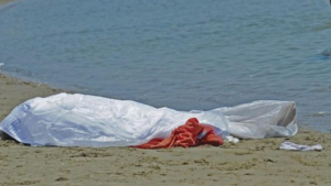 morto spiaggia