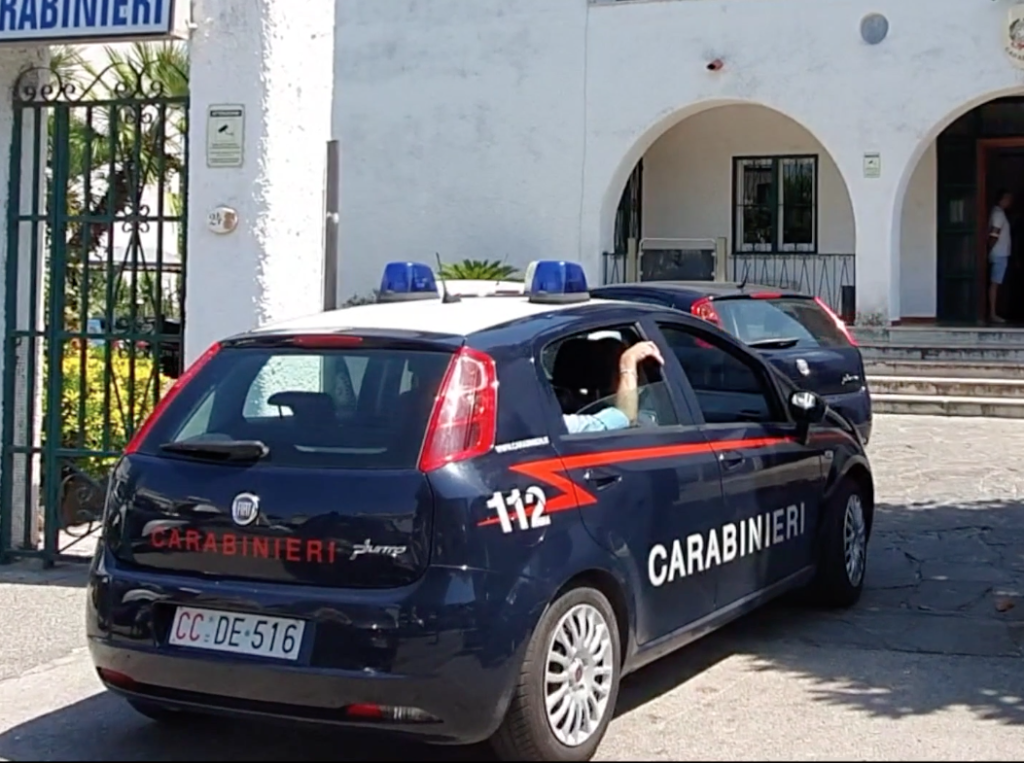 Suore picchiano bambini