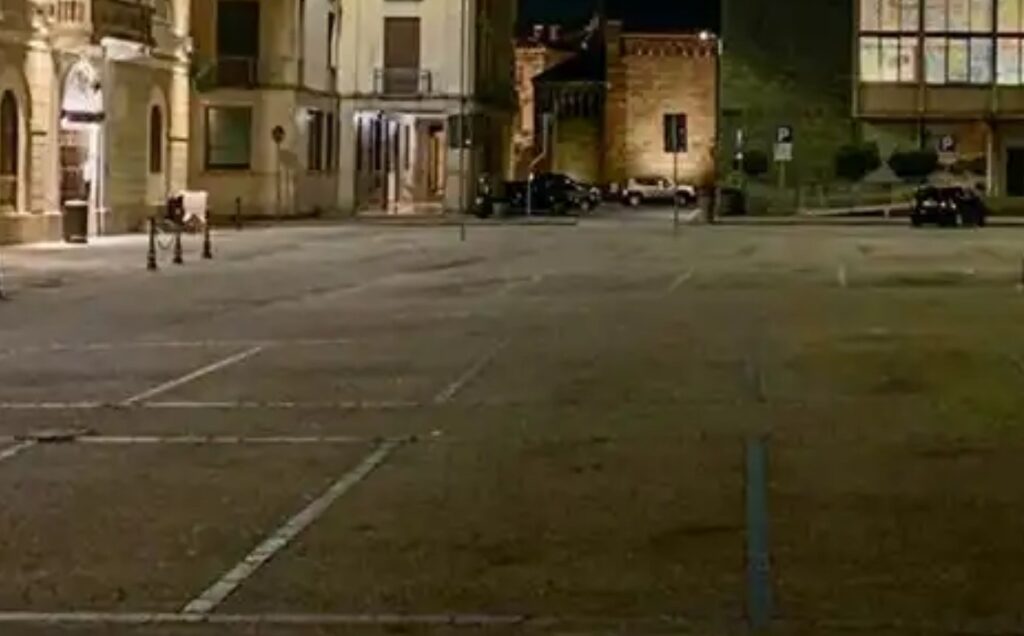 Rapporto hot in strada a Gallarate