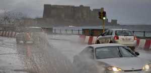 Tempesta a Napoli