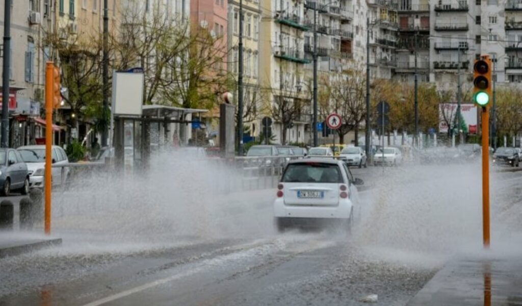 pioggia di napoli
