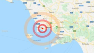 terremoto a napoli oggi
