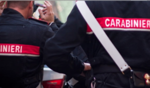 Brigadiere amante della moglie del comandante dei carabinieri