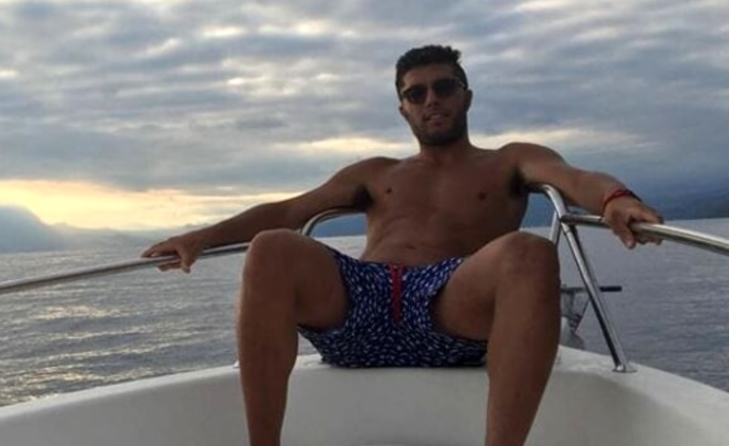 Dramma di Natale in città, Alfonso muore a 32 anni