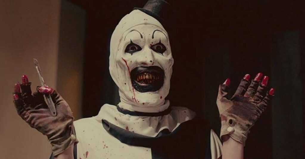 Vedono film horror vietato