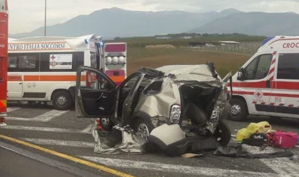 auto contro furgone somma vesuviana