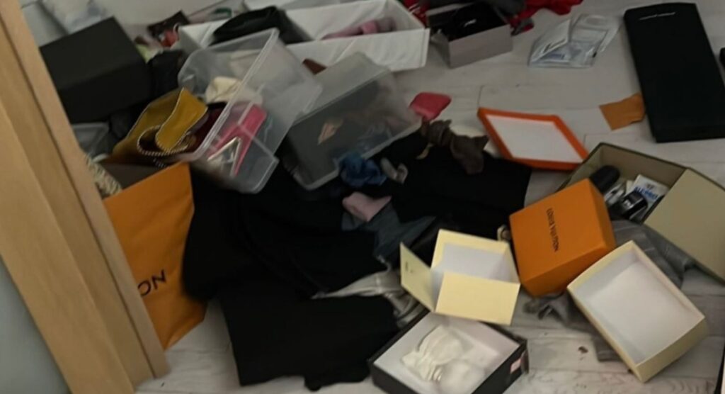 Ladri in casa di Floro Flores