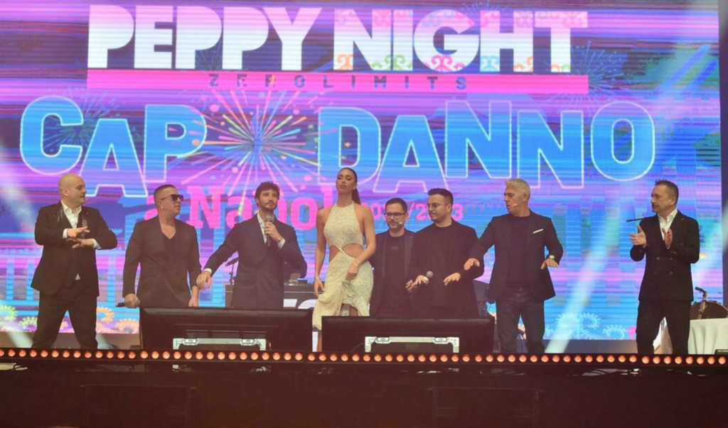 Successo per il Capodanno con Belen a Napoli, ma scoppia la polemica: "Come mai non siamo andati in tv"?