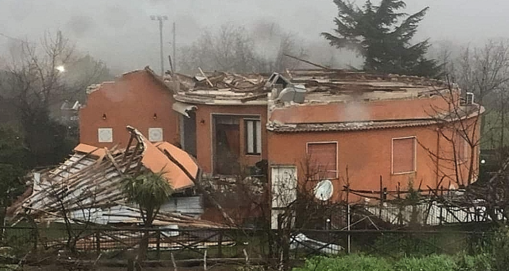 Tromba d'aria ad Agerola