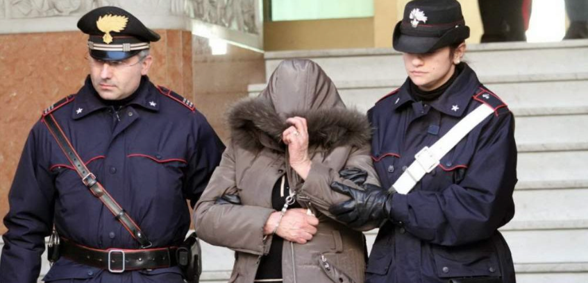 Arrestata latitante che aveva fatto trattamenti estetici e tinto i capelli
