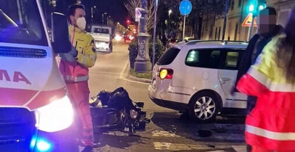 auto contro motorino sannitica