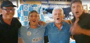 A Rio in Brasile tifano Napoli con Careca ed Alemao